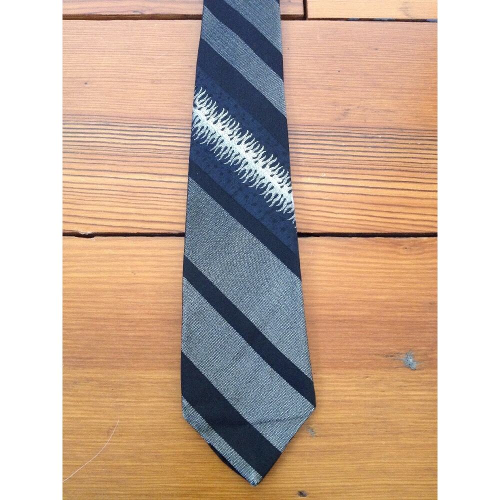 Vintage 60s Mod Mr John Mid Century Schoolboy Rockabilly Super Skinny Tie 2.25"